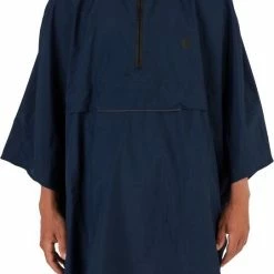 AGU Grant Regenponcho Essential Unisex - Navy Blauw - One Size - Dames & Heren - Waterdicht & Ademend 21 AGU Grant Regenponcho Essential Unisex - Navy Blauw - One Size - Dames & Heren - Waterdicht & Ademend -CeLaVi winkel 542x840 5