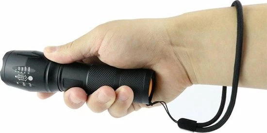 Merkloos Professionele 1000 Lumen LED Zaklamp Met Zoomfunctie 8 Merkloos Professionele 1000 Lumen LED Zaklamp Met Zoomfunctie - Afbeelding 6