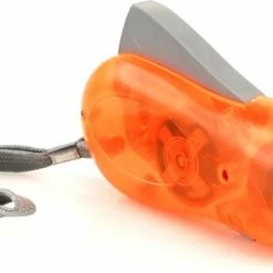 Happyshopper Zaklamp - Knijpkat - Dynamo - Oplaadbaar - Led Zaklamp - Handmatig - Oranje -CeLaVi winkel 550x351 5