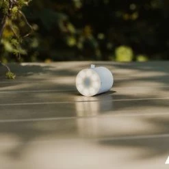 Luvego Luchtbed Pomp MINI PUMP - Oplaadbare Luchtbedpomp - 400LM Lantaarn - 3-in-1 -CeLaVi winkel 550x366 45