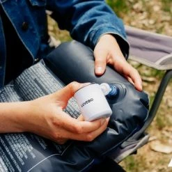 Luvego Luchtbed Pomp MINI PUMP - Oplaadbare Luchtbedpomp - 400LM Lantaarn - 3-in-1 -CeLaVi winkel 550x366 50