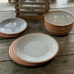 RJRoyal Living Camping Servies - 12 Delig – 100% Melamine Servies Set – Campingservies – Melamine Servies - Terracotta Style -CeLaVi winkel 550x412 7