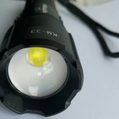 King Mungo Zeer Krachtige Militaire LED Zaklamp - Oplaadbaar - Inclusief 18650 Batterij 12 King Mungo Zeer Krachtige Militaire LED Zaklamp - Oplaadbaar - Inclusief 18650 Batterij -CeLaVi winkel 550x422 10