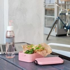 Mepal – Waterfles Ellipse – 700 Ml – Nordic Pink – Drinkfles Volwassenen – Geschikt Voor Koolzuurhoudende Dranken – Lekvrij -CeLaVi winkel 550x550 573