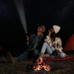 Apeiron LED Zaklamp - Oplaadbaar Met Zoomfunctie - Militaire Zaklamp - Waterdicht - Werkt Op Batterij & USB Oplaadbaar -CeLaVi winkel 550x550 651