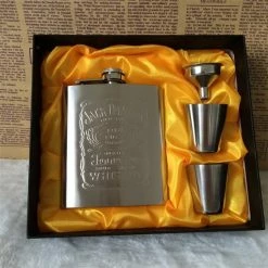 Maxium - Jack Daniels Heupfles - Zilver - Gift Set - RVS - Drankfles - Flacon - Zakfles - Zakflacon - Drankflacon - Heupfles - Veldfles - Incl. Trechter En Bekertjes -CeLaVi winkel 550x550 679