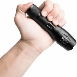 LifeXL Militaire LED Zaklamp - 1000 Lumen - Zaklamp - Waterproof - 1 Stuk - Militair Zaklamp -CeLaVi winkel 550x552