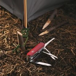 Victorinox Swiss Army Champs Multitool 33 Functies Rood -CeLaVi winkel 550x732 8