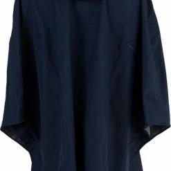 AGU Grant Regenponcho Essential Unisex - Navy Blauw - One Size - Dames & Heren - Waterdicht & Ademend 22 AGU Grant Regenponcho Essential Unisex - Navy Blauw - One Size - Dames & Heren - Waterdicht & Ademend -CeLaVi winkel 550x824 8